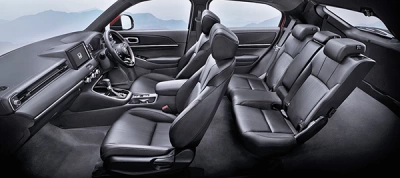 Interior Black Sporty New Honda HR-V